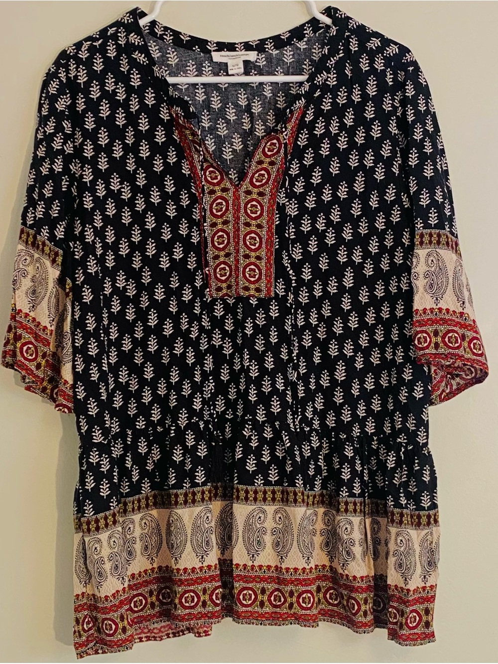 beachlunchlounge Batik Tunic with lovely  Red Black and Cream print